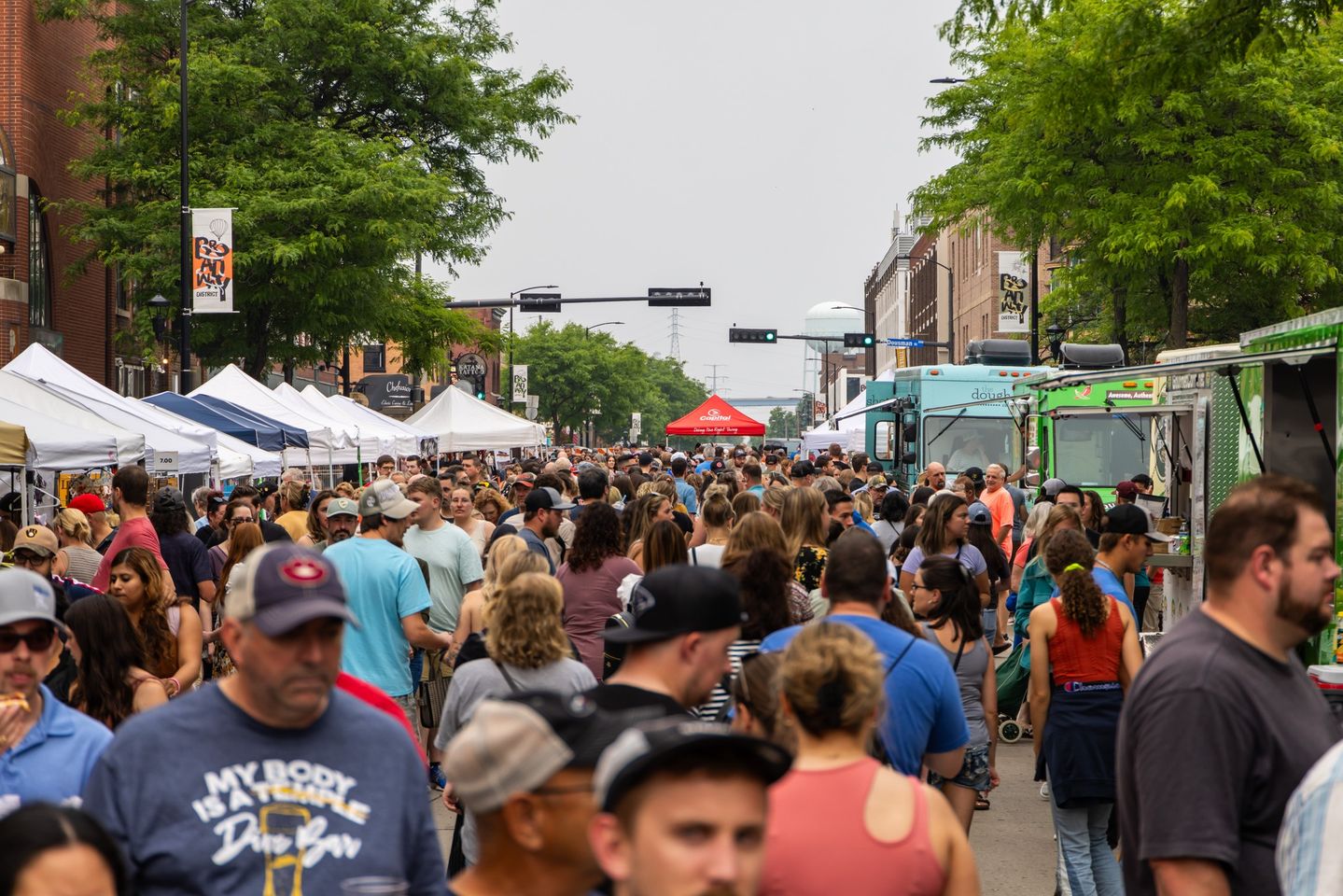 Green Bay under a flood watch as area could see up to 3 inches of rain Green bay farmers' market canceled due to severe weather